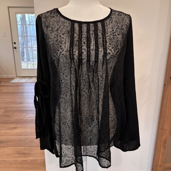 Mystree Medium Black Sheer Floral Tie Sleeve Top Blouse Whimsigoth Fairy Grunge - Picture 1 of 7